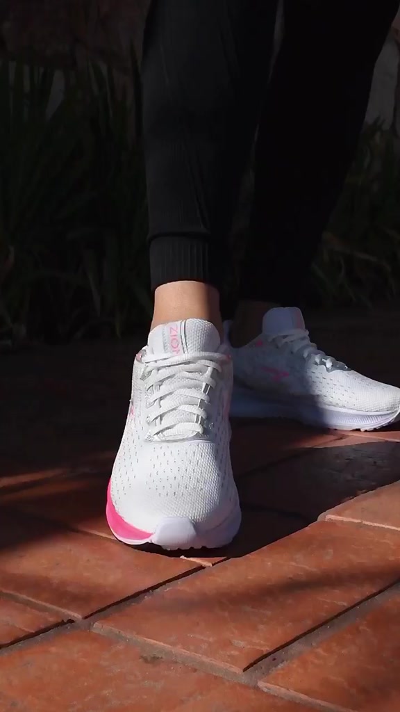 Tênis Velost Femino